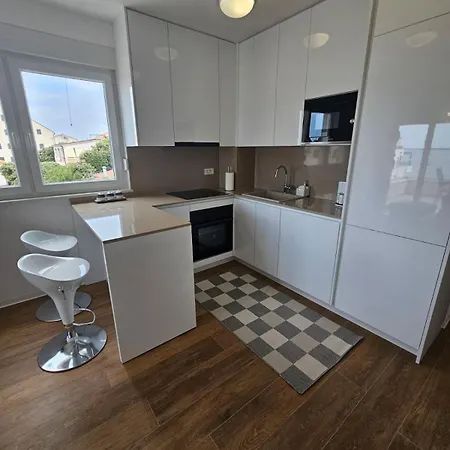 Paradise 2 Apartment *